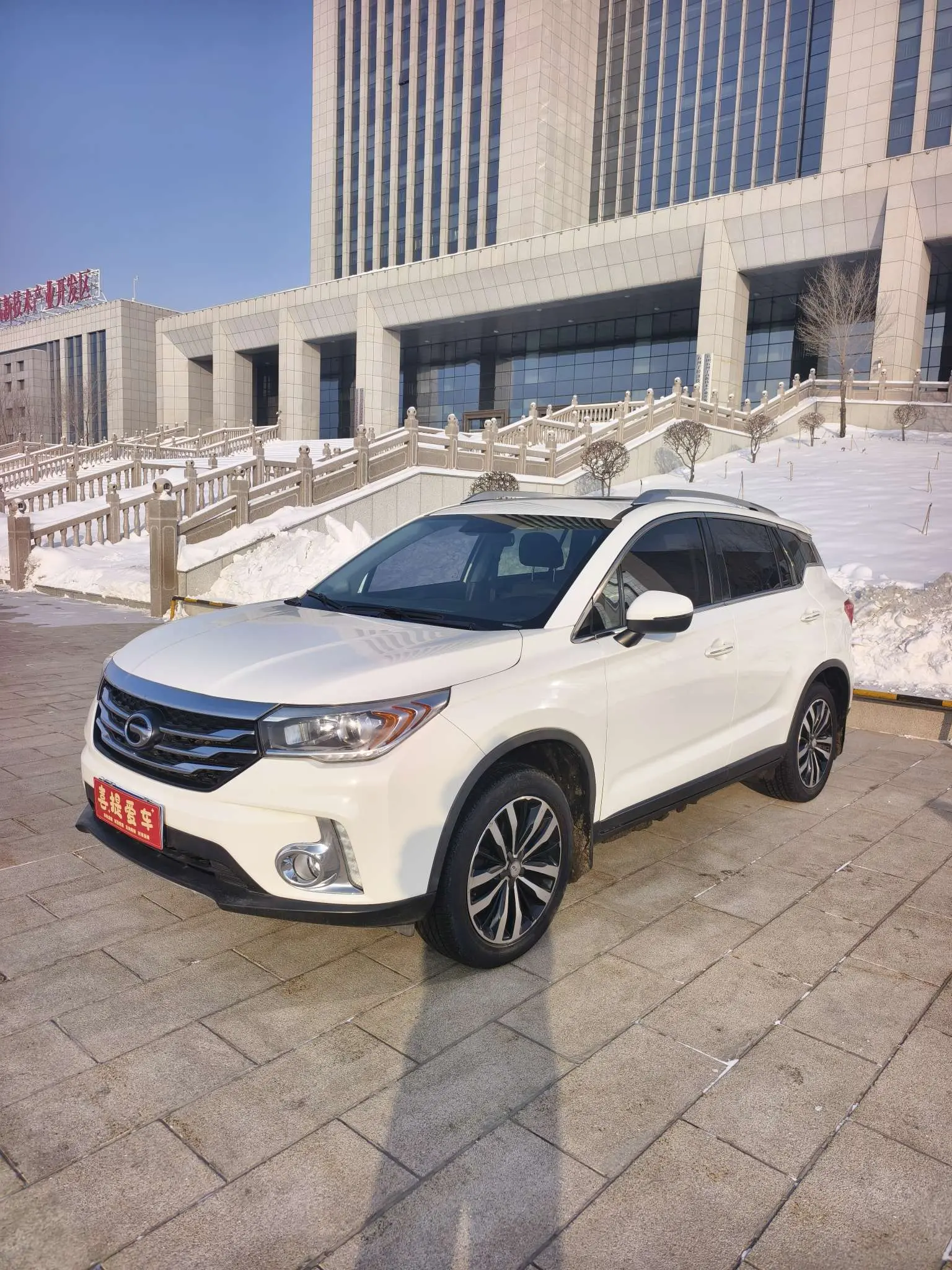 GAC Trumpchi GS4  из Китая