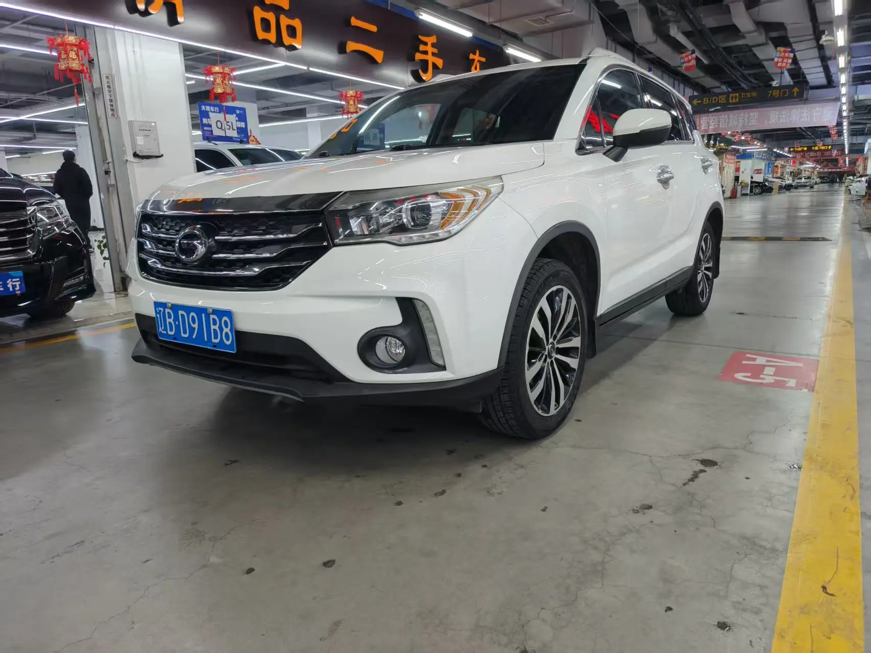 GAC Trumpchi GS4  из Китая