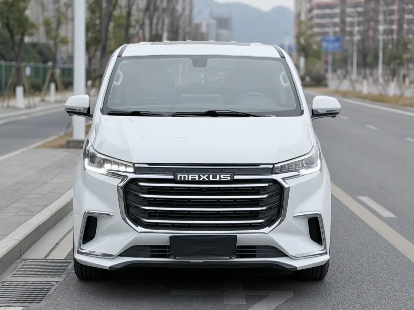 Datong Maxus G20  из Китая