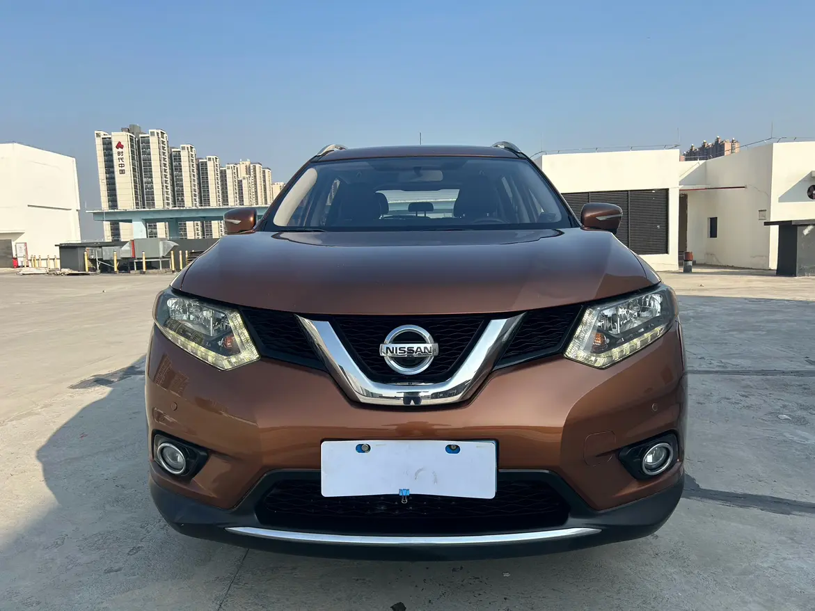 Nissan X-Trail (Qijun)  из Китая
