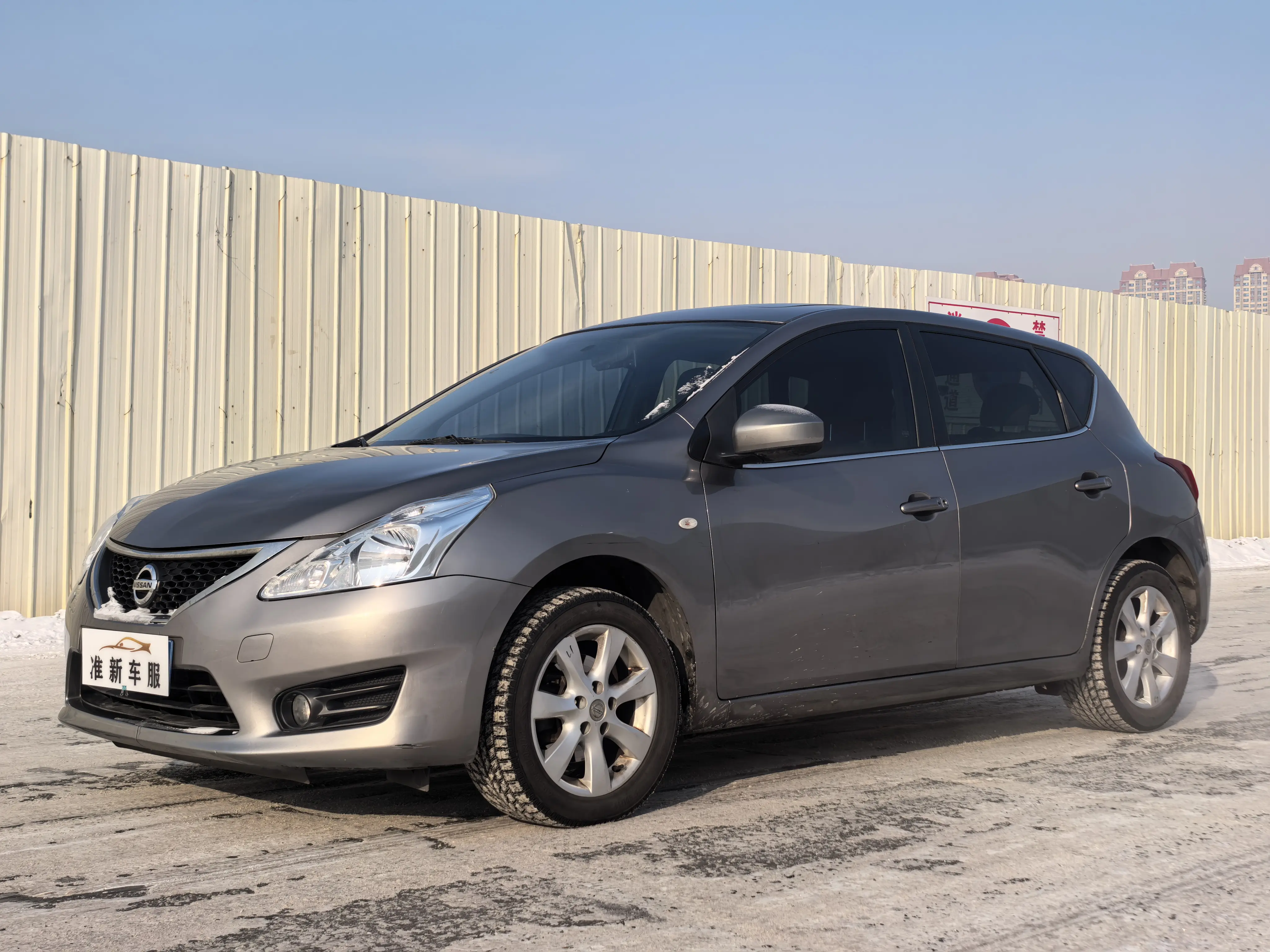 Nissan Tiida  из Китая