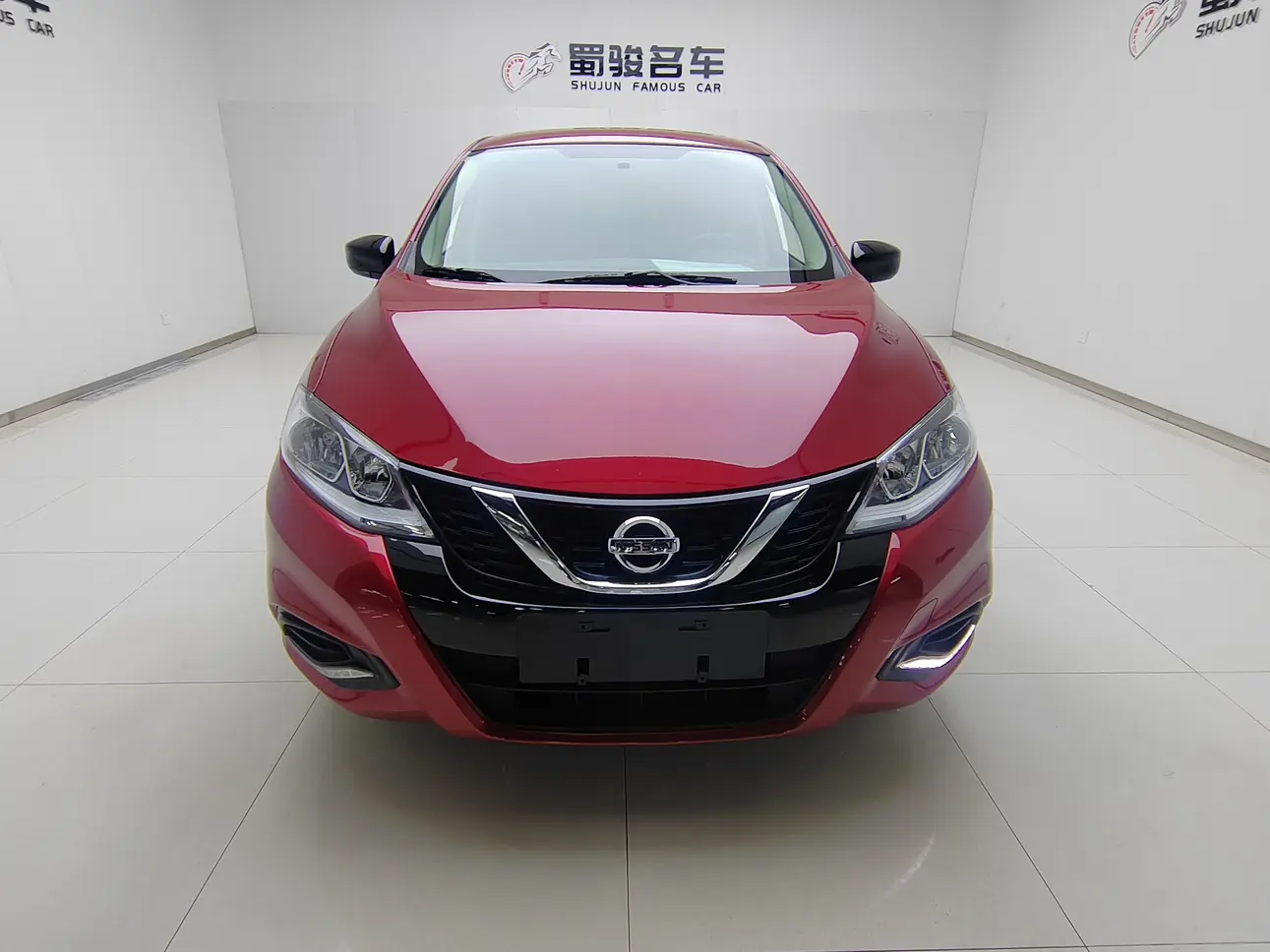 Nissan Tiida  из Китая