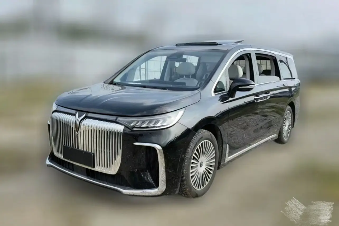 Voyah Lantu Dreamer PHEV  из Китая