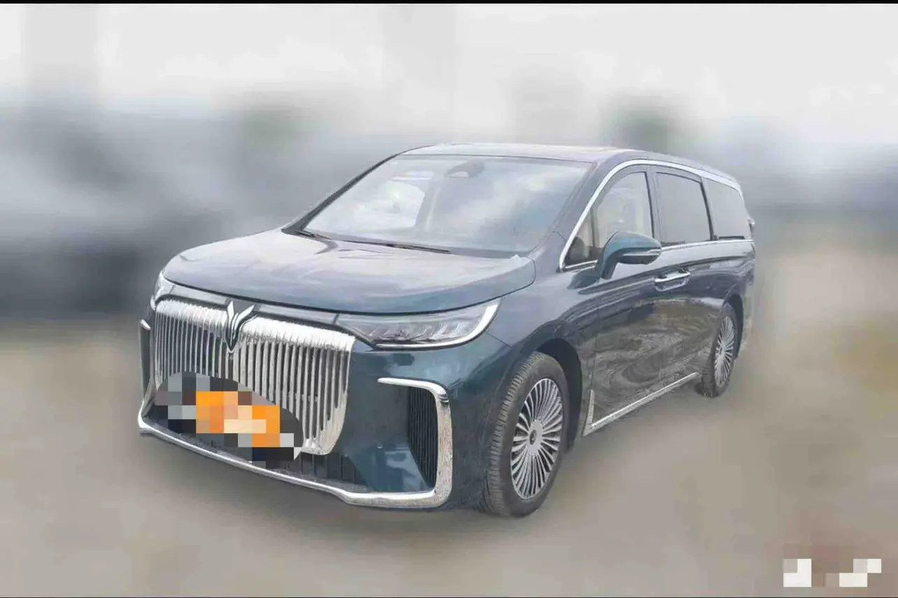 Voyah Lantu Dreamer PHEV  из Китая