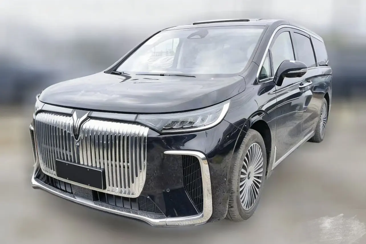 Voyah Lantu Dreamer PHEV  из Китая