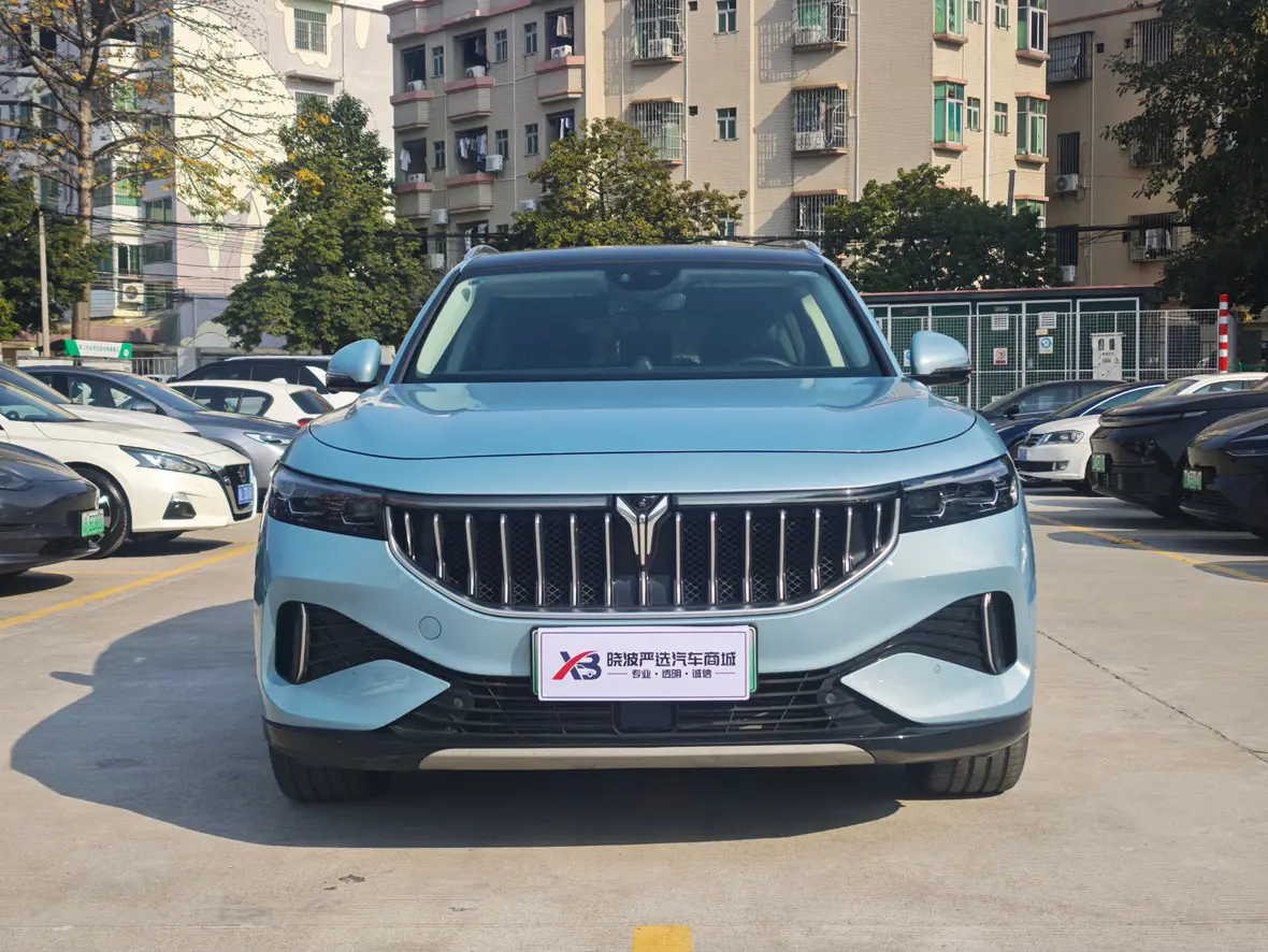 Voyah Lantu FREE  из Китая