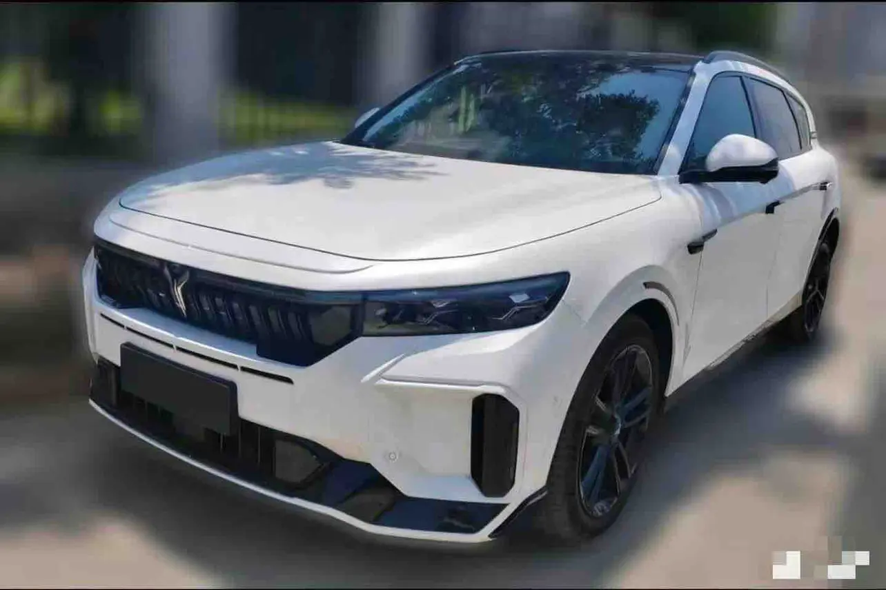 Voyah Lantu FREE  из Китая