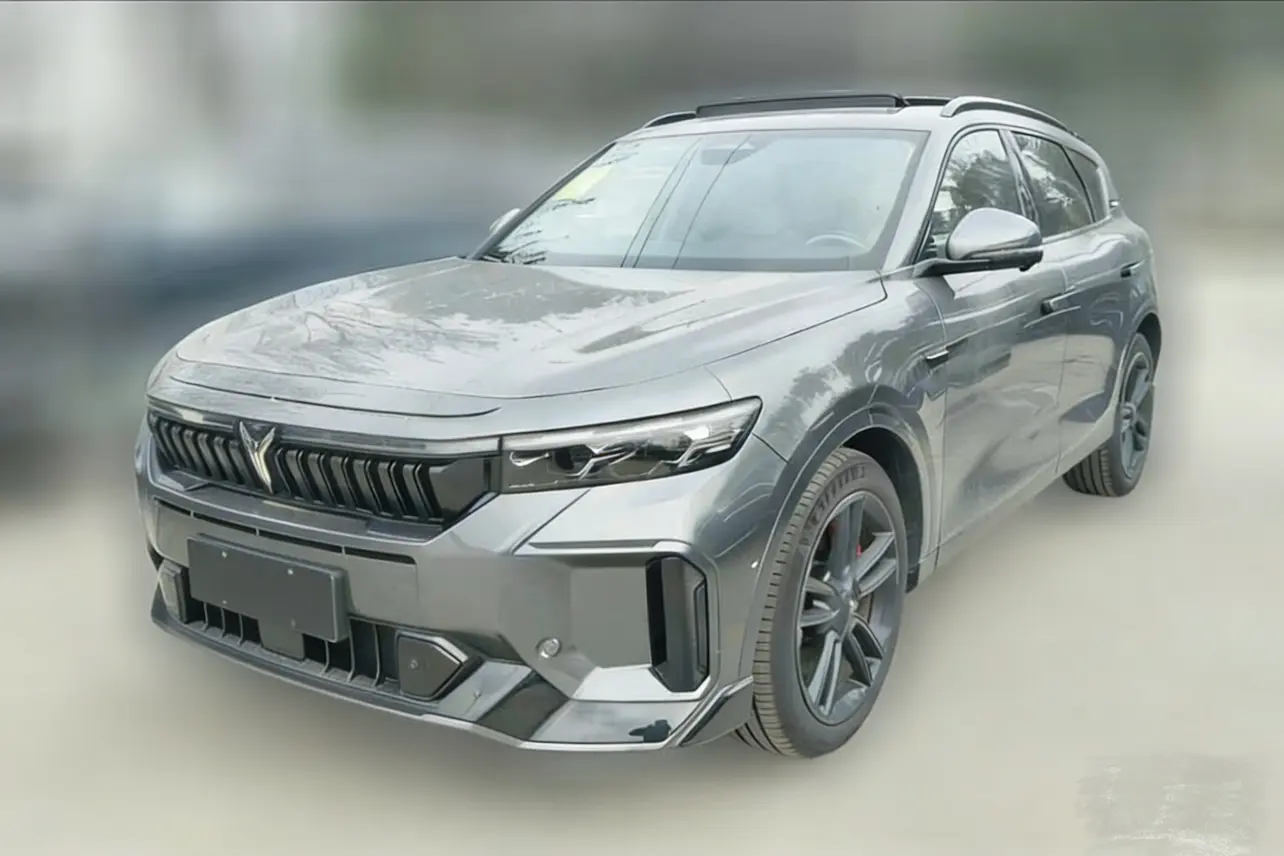 Voyah Lantu FREE  из Китая