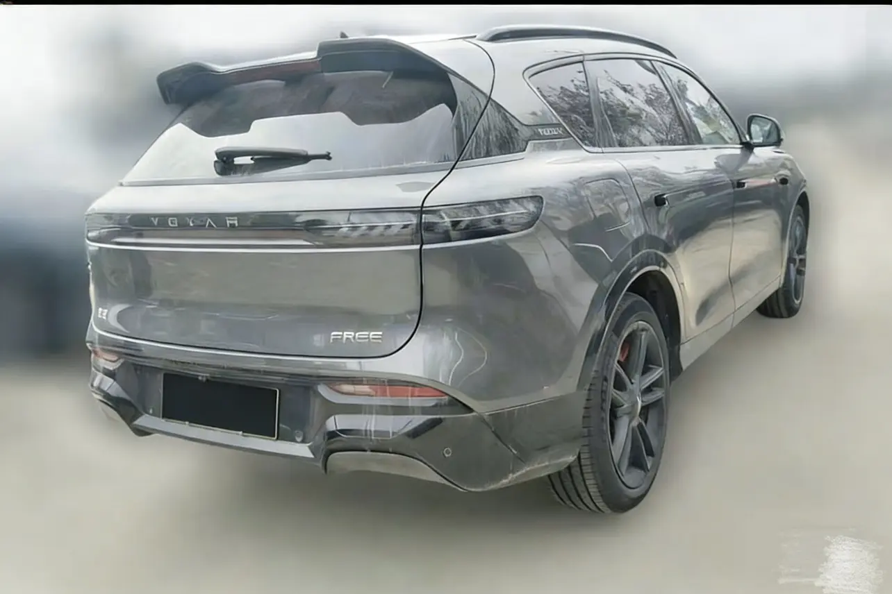 Voyah Lantu FREE  из Китая