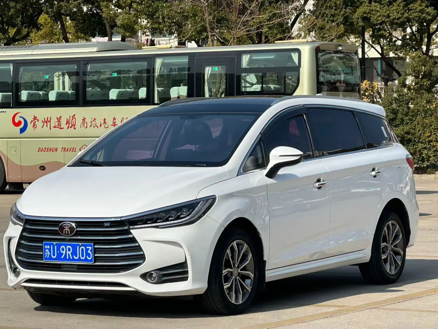 BYD Song MAX  из Китая