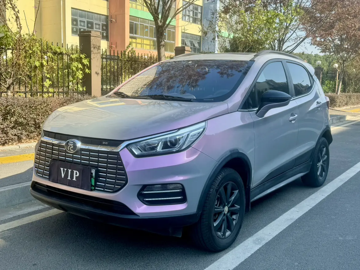 BYD Yuan EV  из Китая