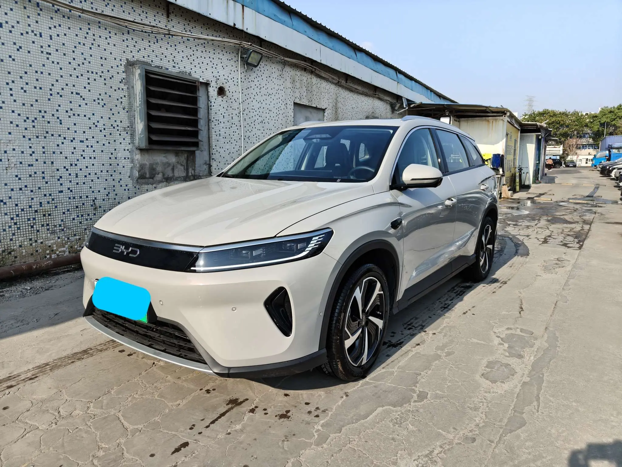 BYD Sea Lion 05DM  из Китая