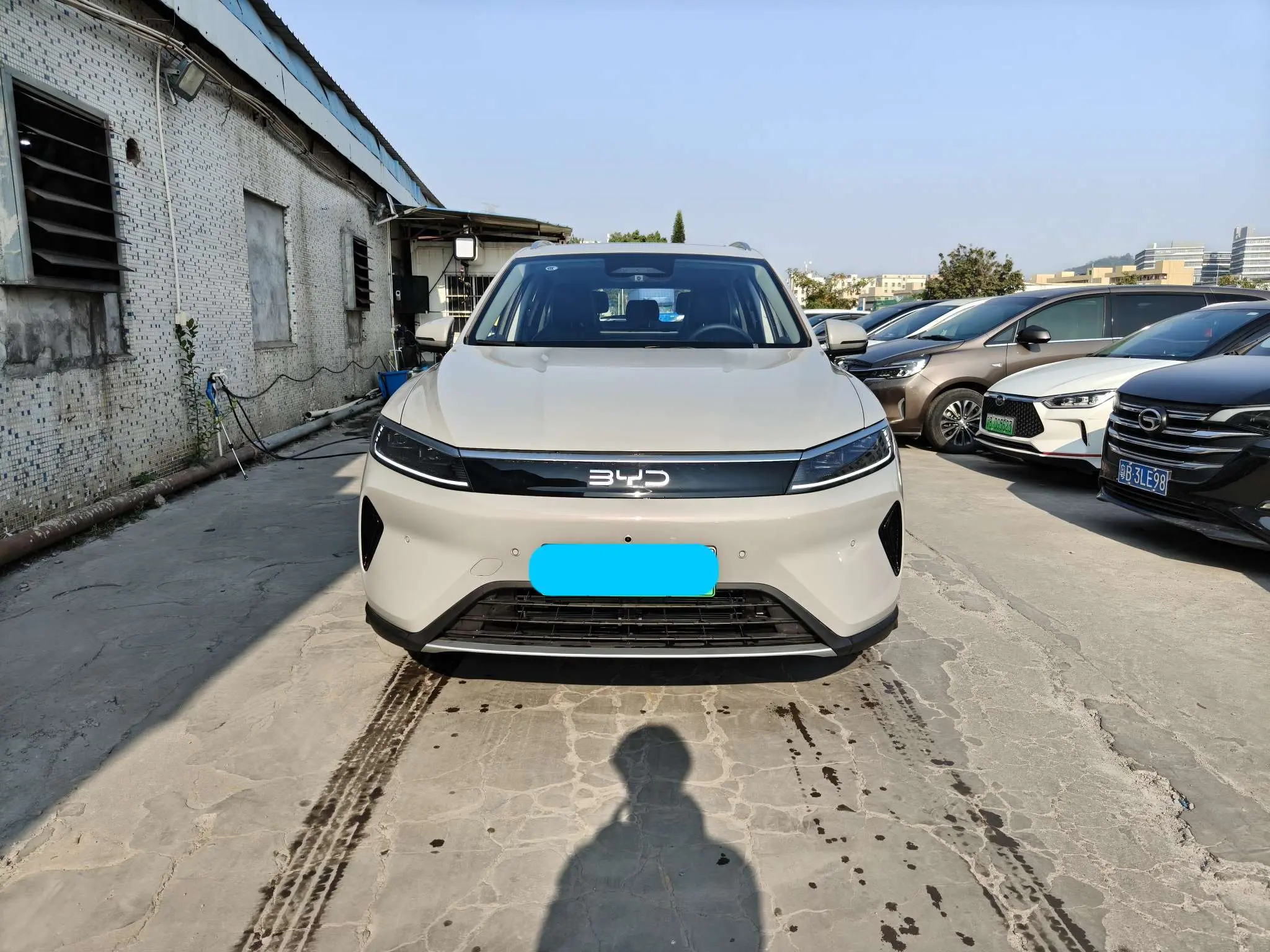 BYD Sea Lion 05DM  из Китая