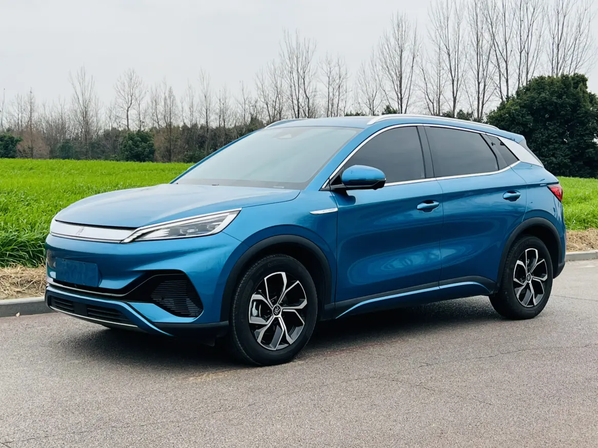 BYD Yuan PLUS  из Китая