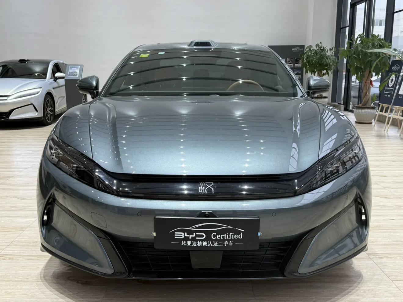 BYD Han L DM  из Китая