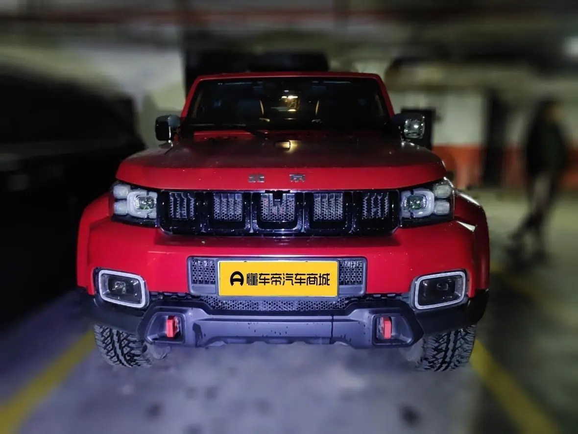 BAIC Beijing Off-road BJ40  из Китая