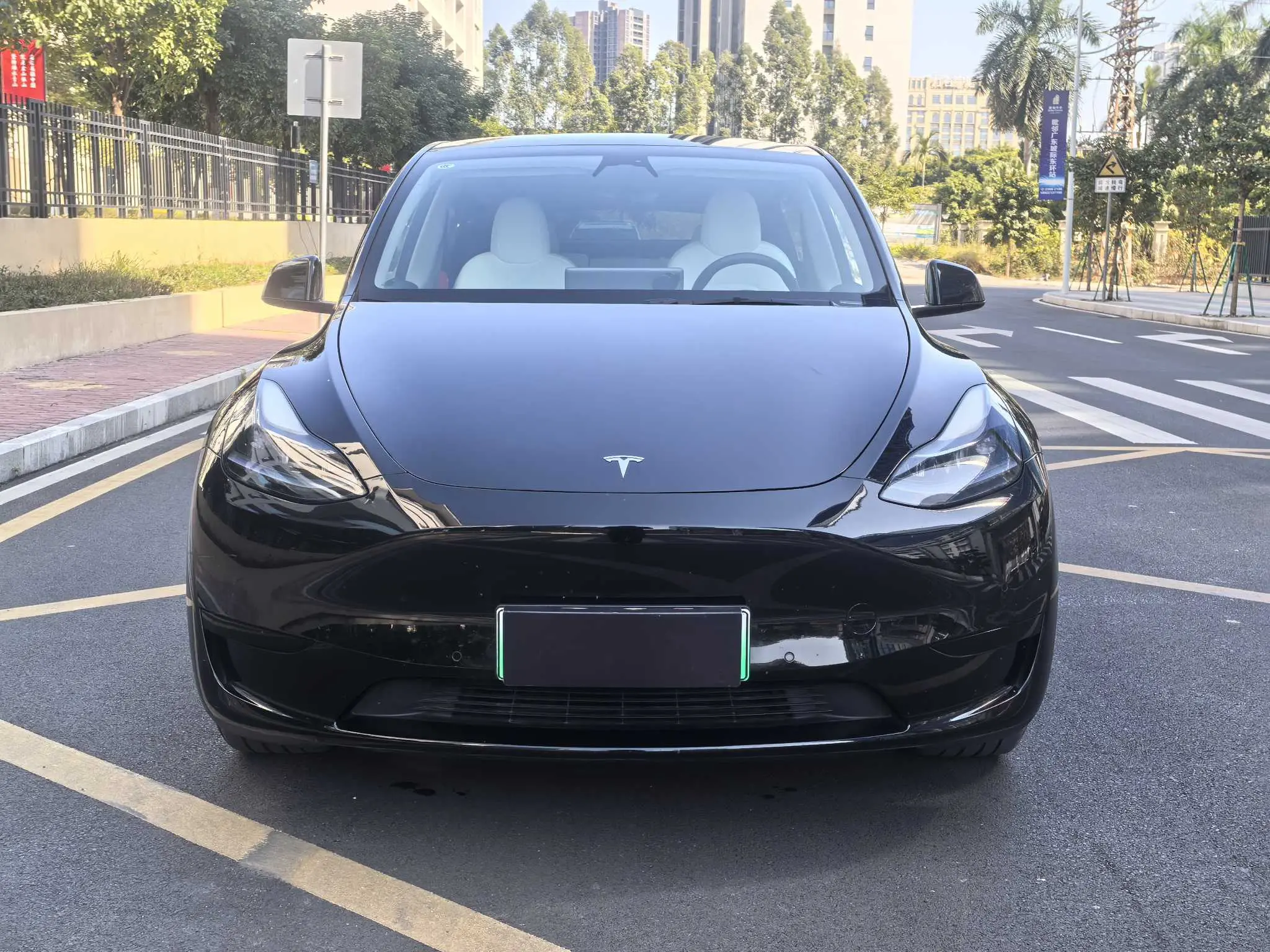 Tesla Model Y  из Китая