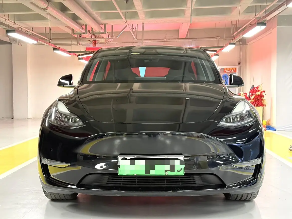 Tesla Model Y  из Китая