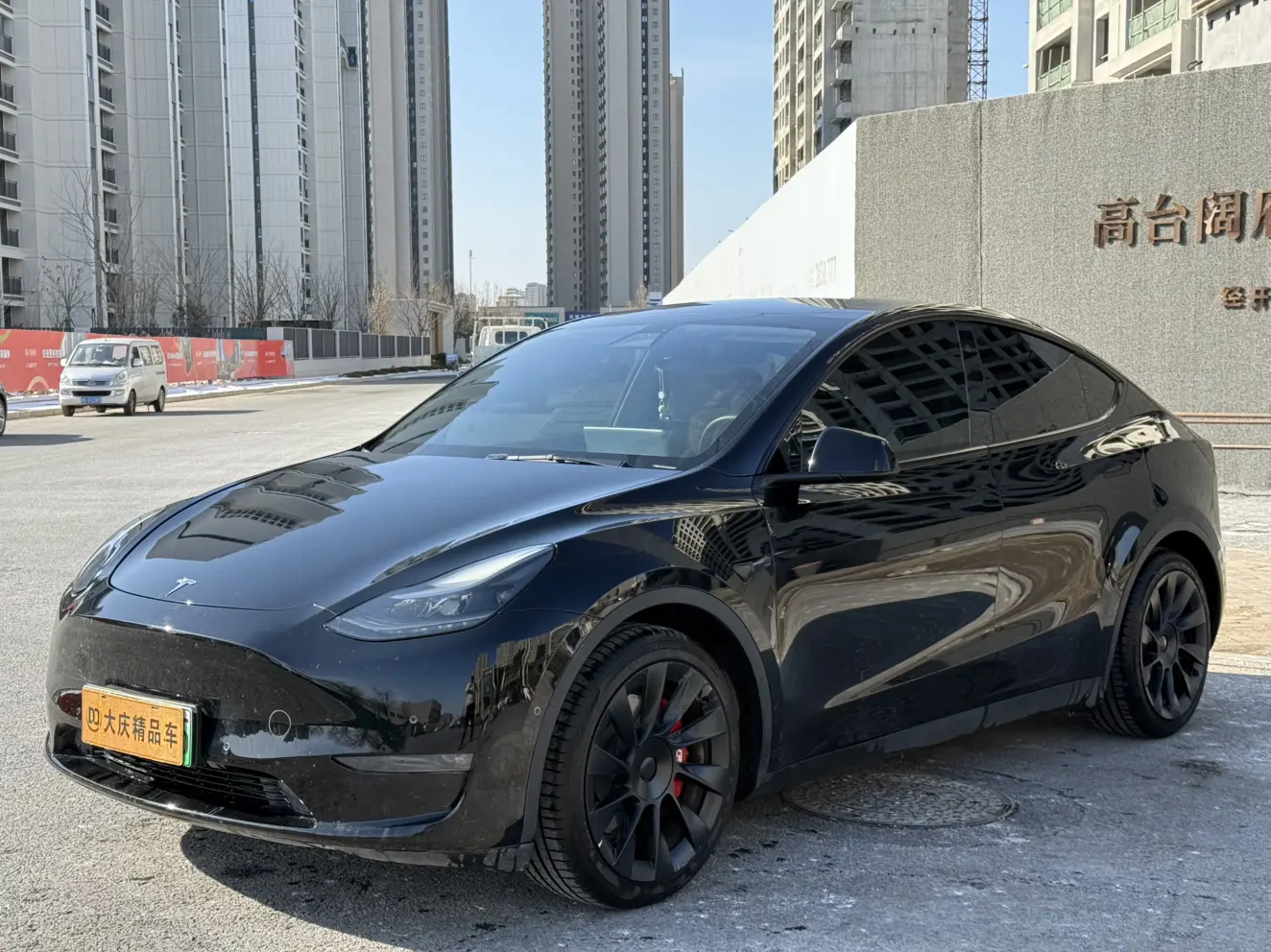 Tesla Model Y  из Китая