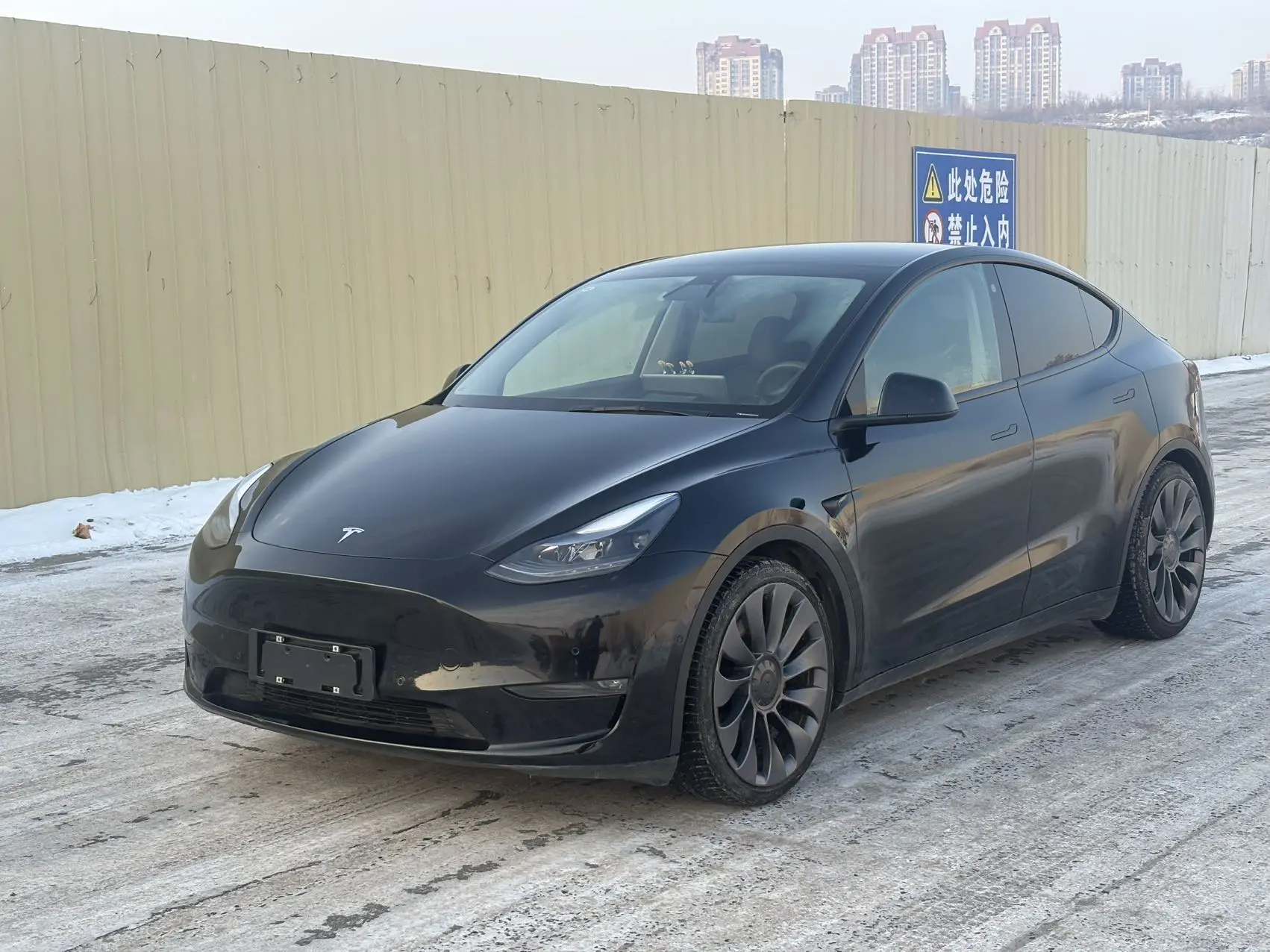 Tesla Model Y  из Китая
