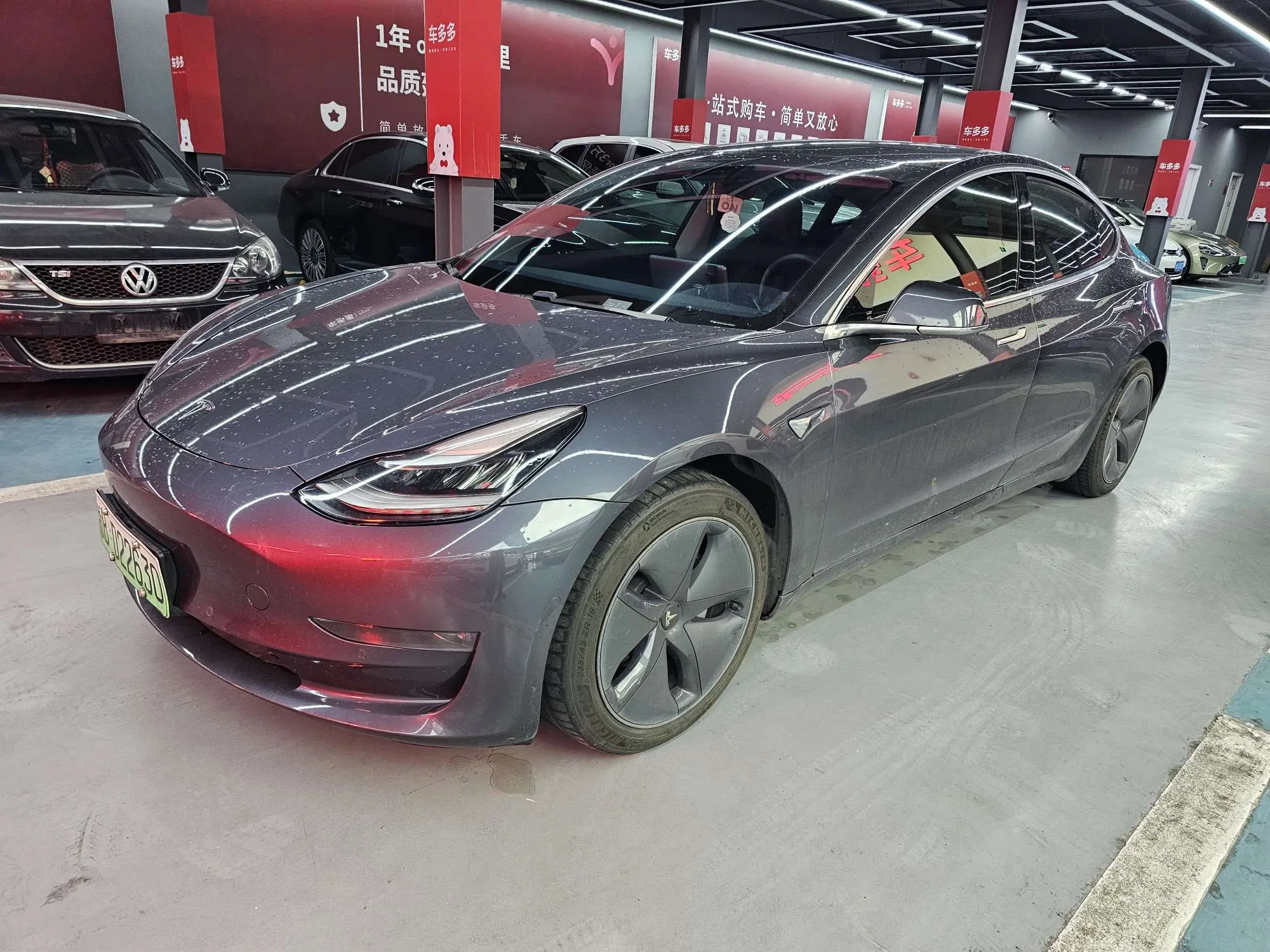 Tesla Model 3  из Китая
