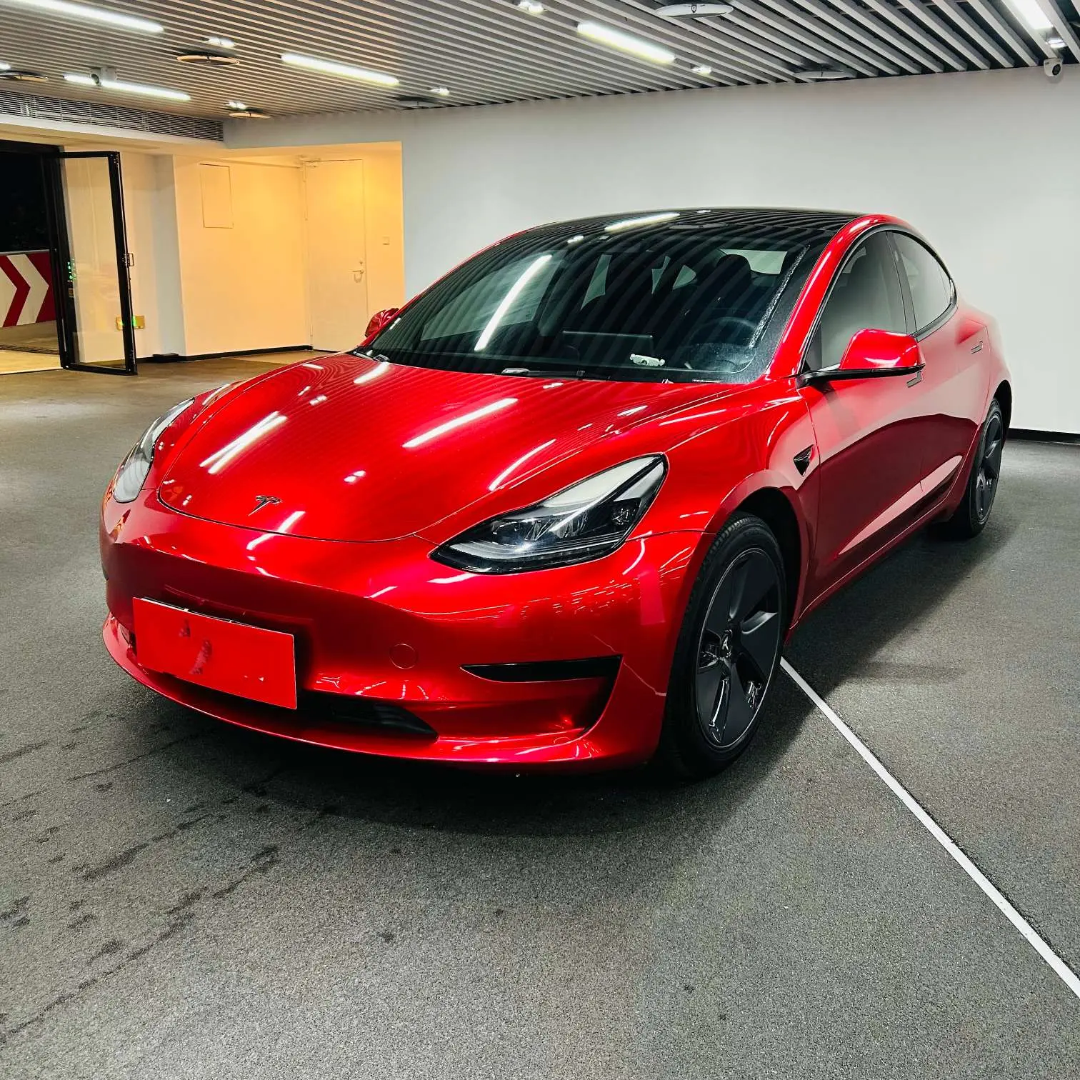 Tesla Model 3  из Китая