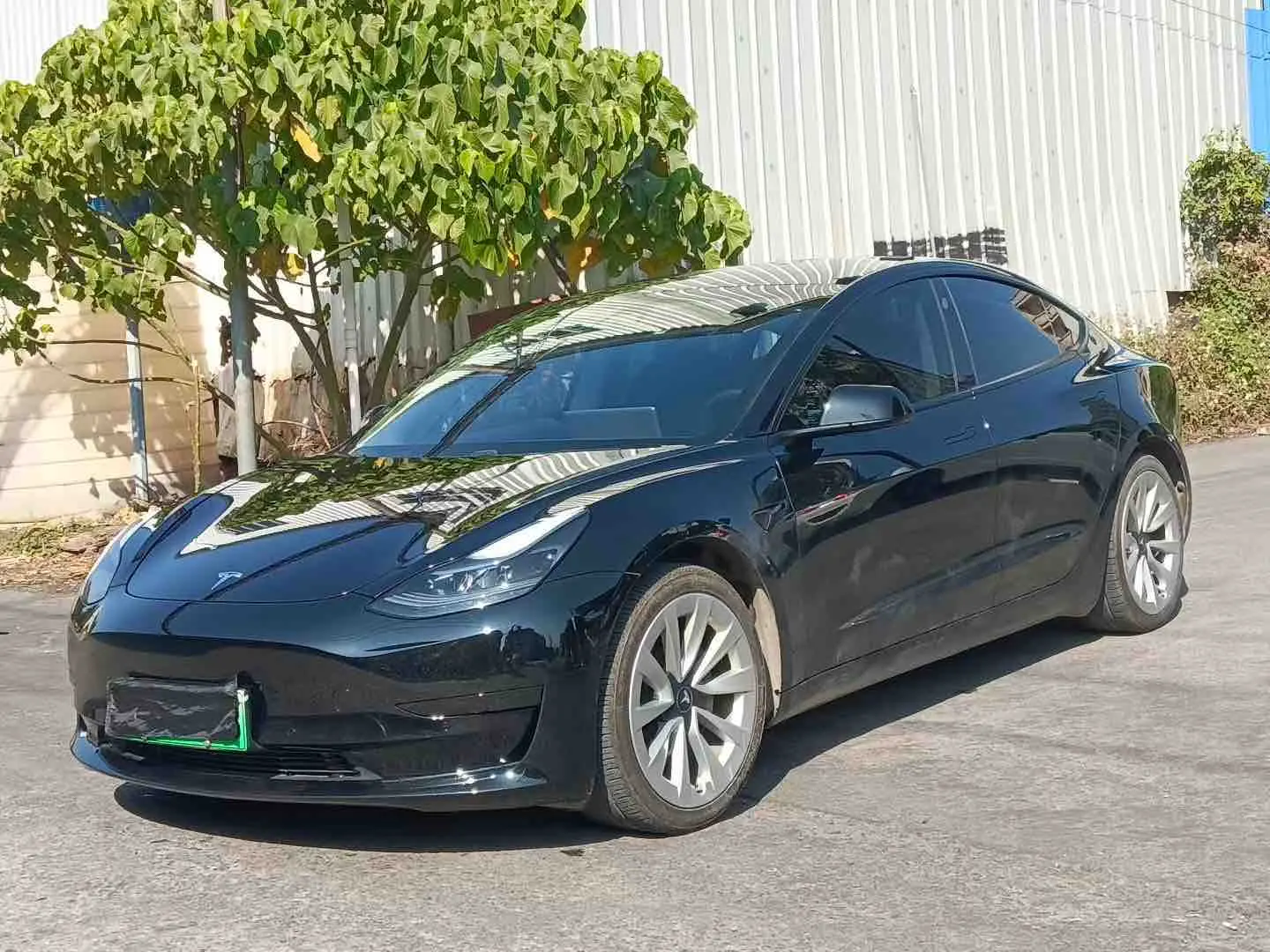 Tesla Model 3  из Китая