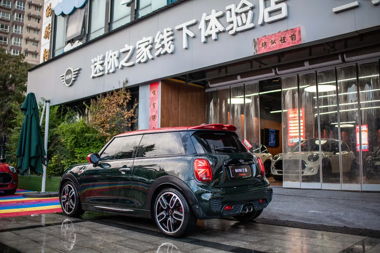 MINI JCW  из Китая