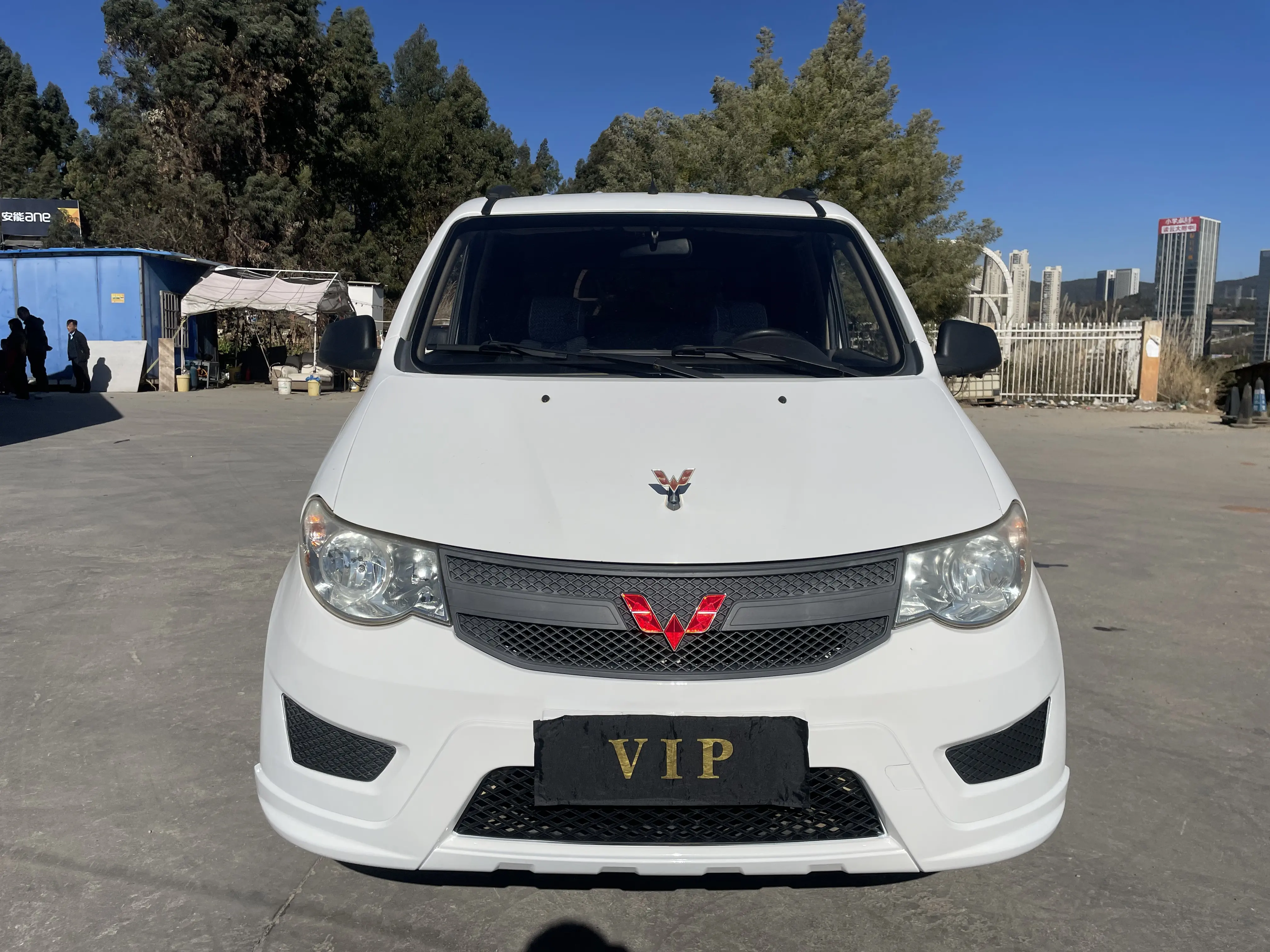 Wuling Hongguang  из Китая