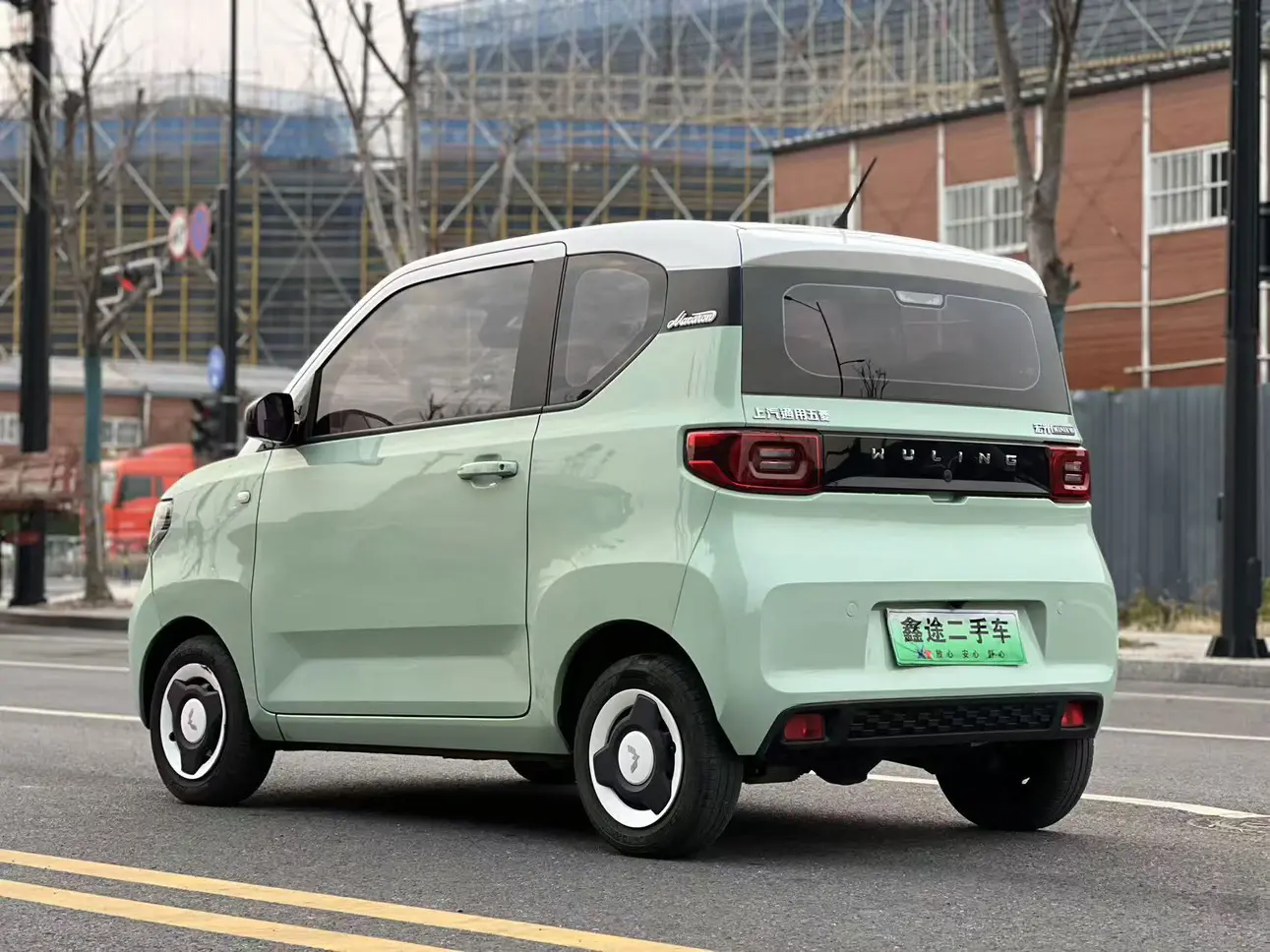 Wuling Hongguang MINIEV  из Китая