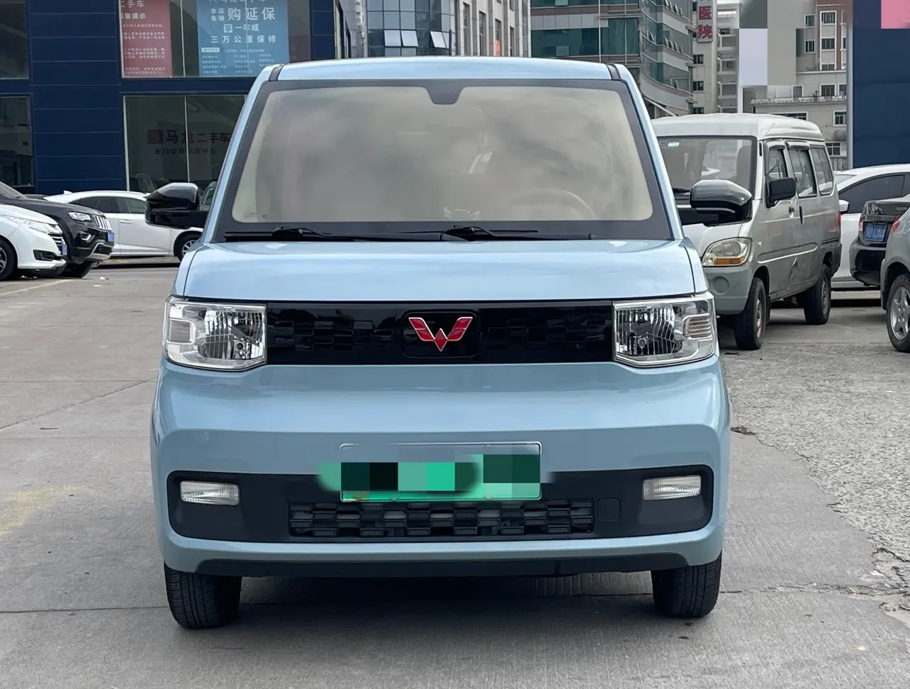Wuling Hongguang MINIEV  из Китая