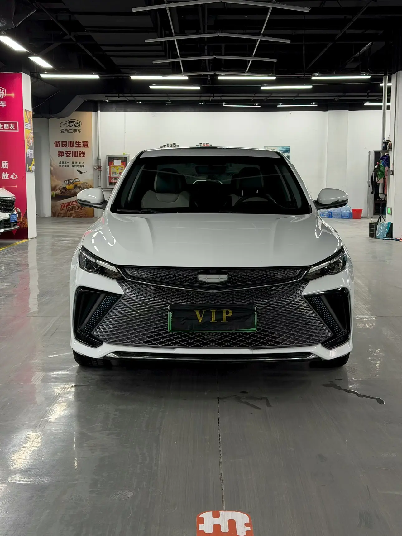 Geely Emgrand L HiP  из Китая