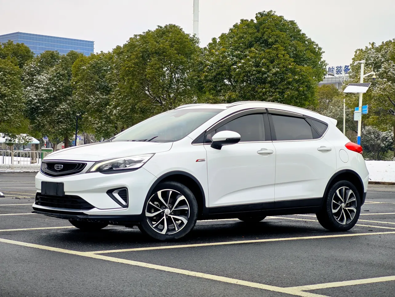 Geely Emgrand GS  из Китая