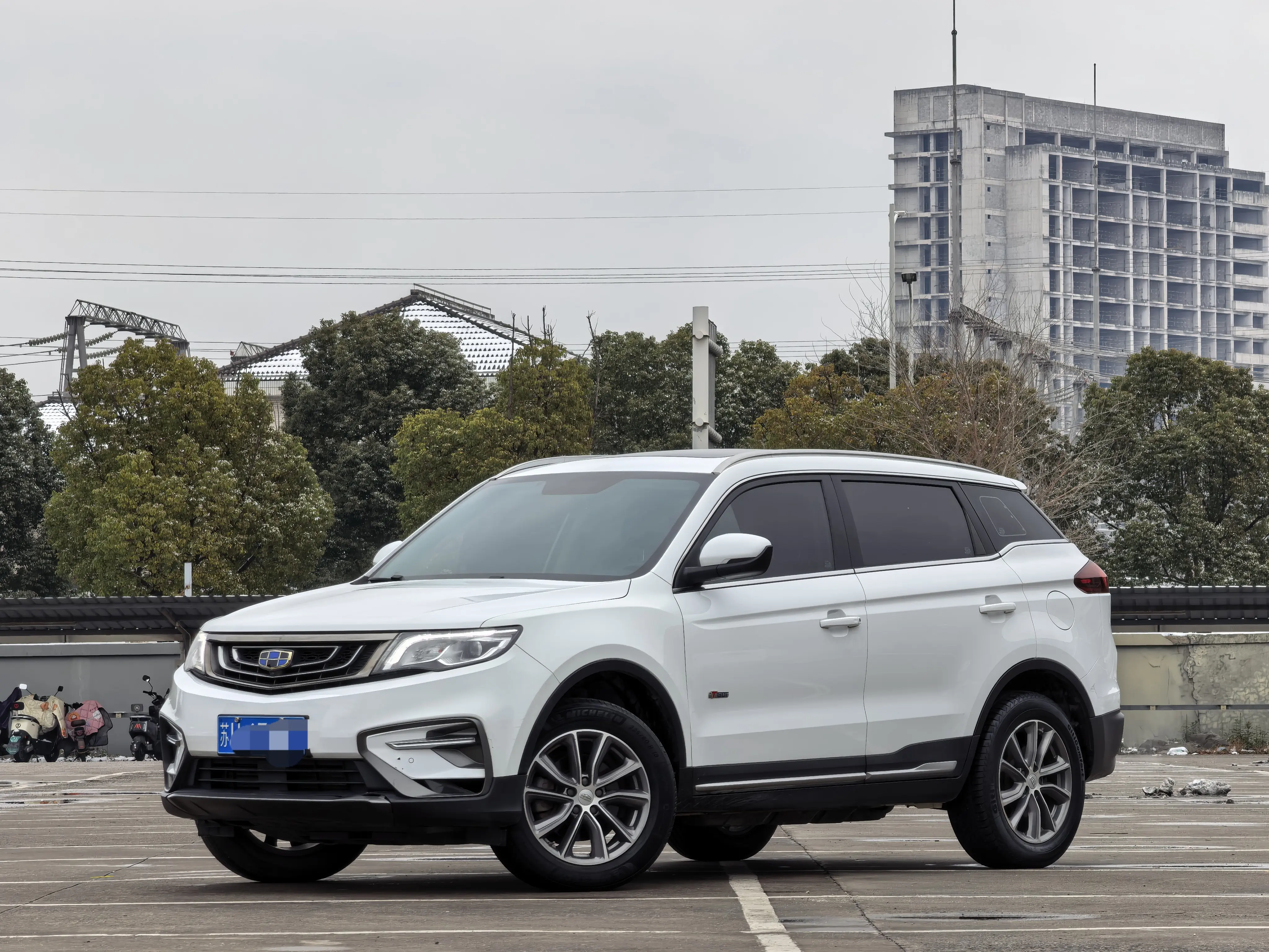 Geely Atlas (Boyue)  из Китая