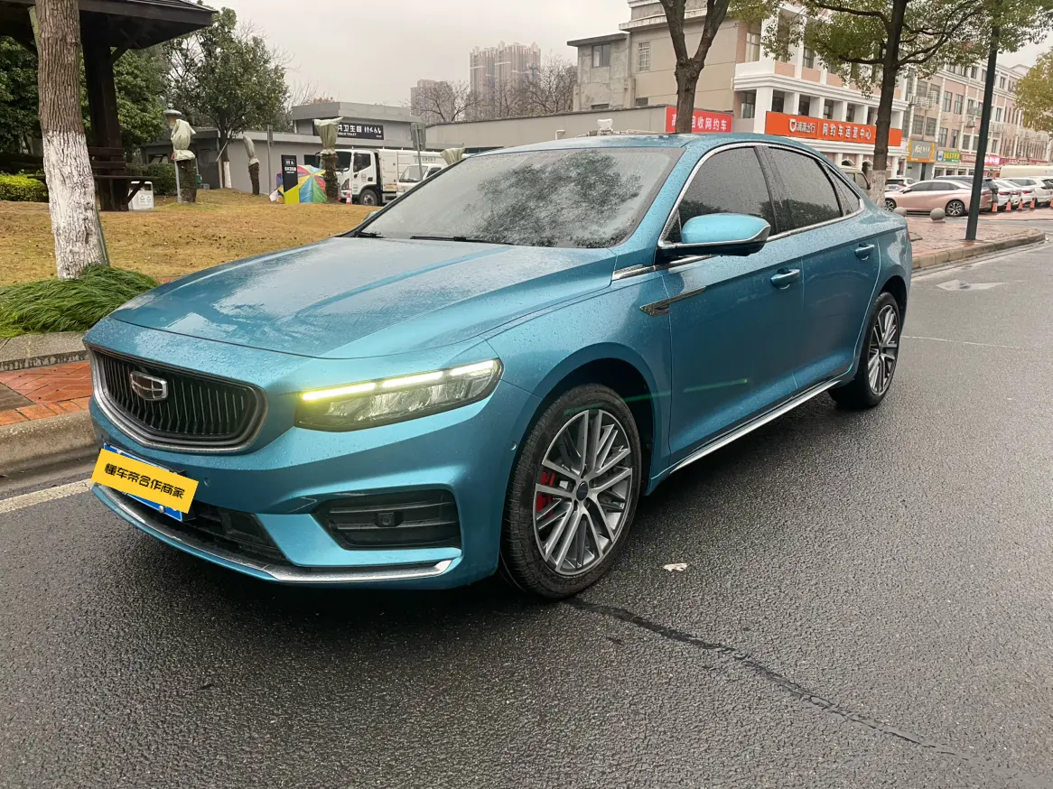 Geely Xing Rui  из Китая