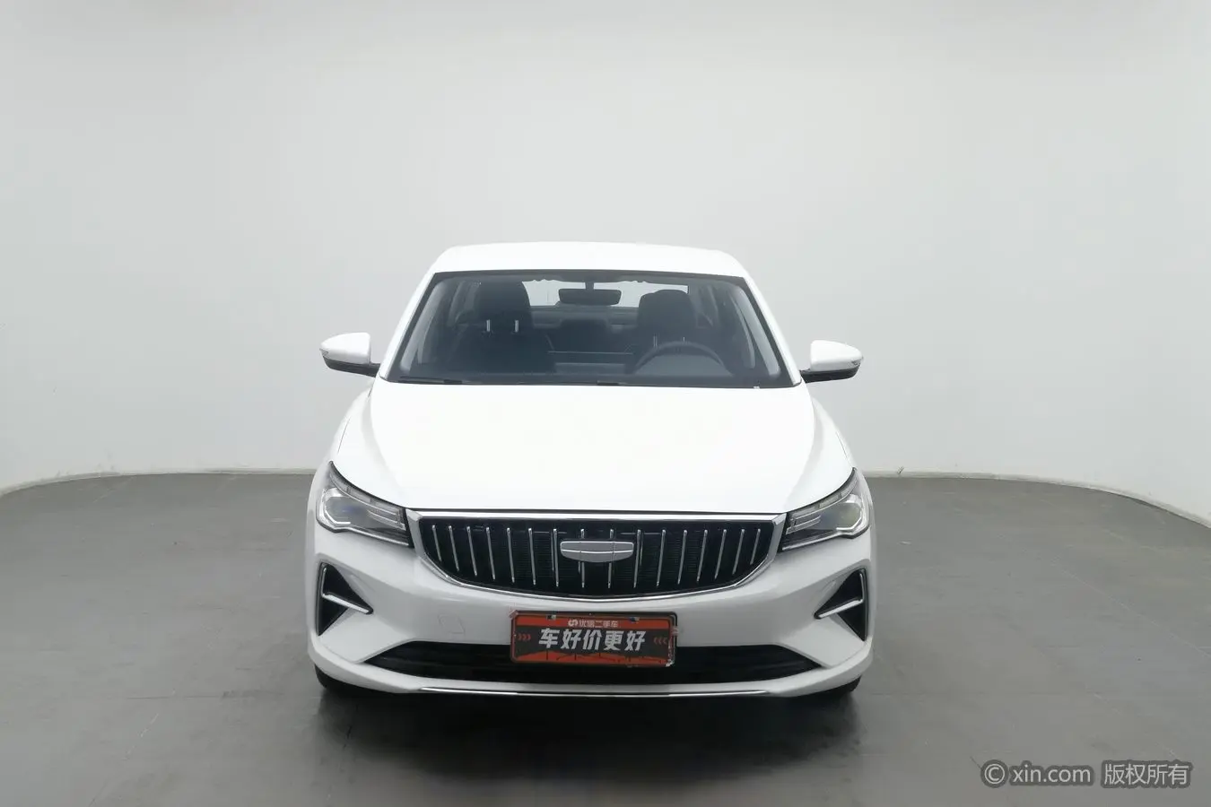 Geely Emgrand  из Китая