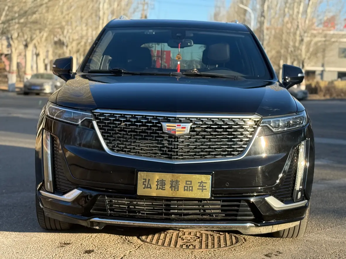 Cadillac XT6  из Китая