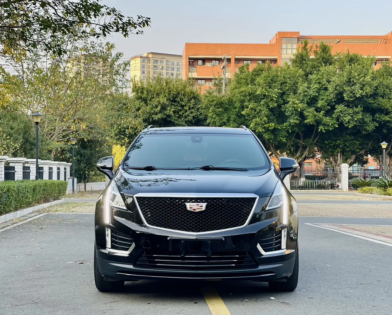 Cadillac XT5  из Китая