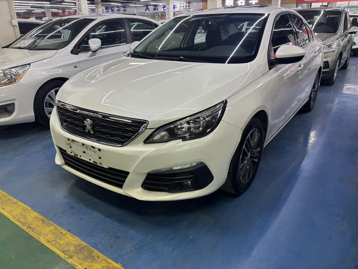 Peugeot 308  из Китая
