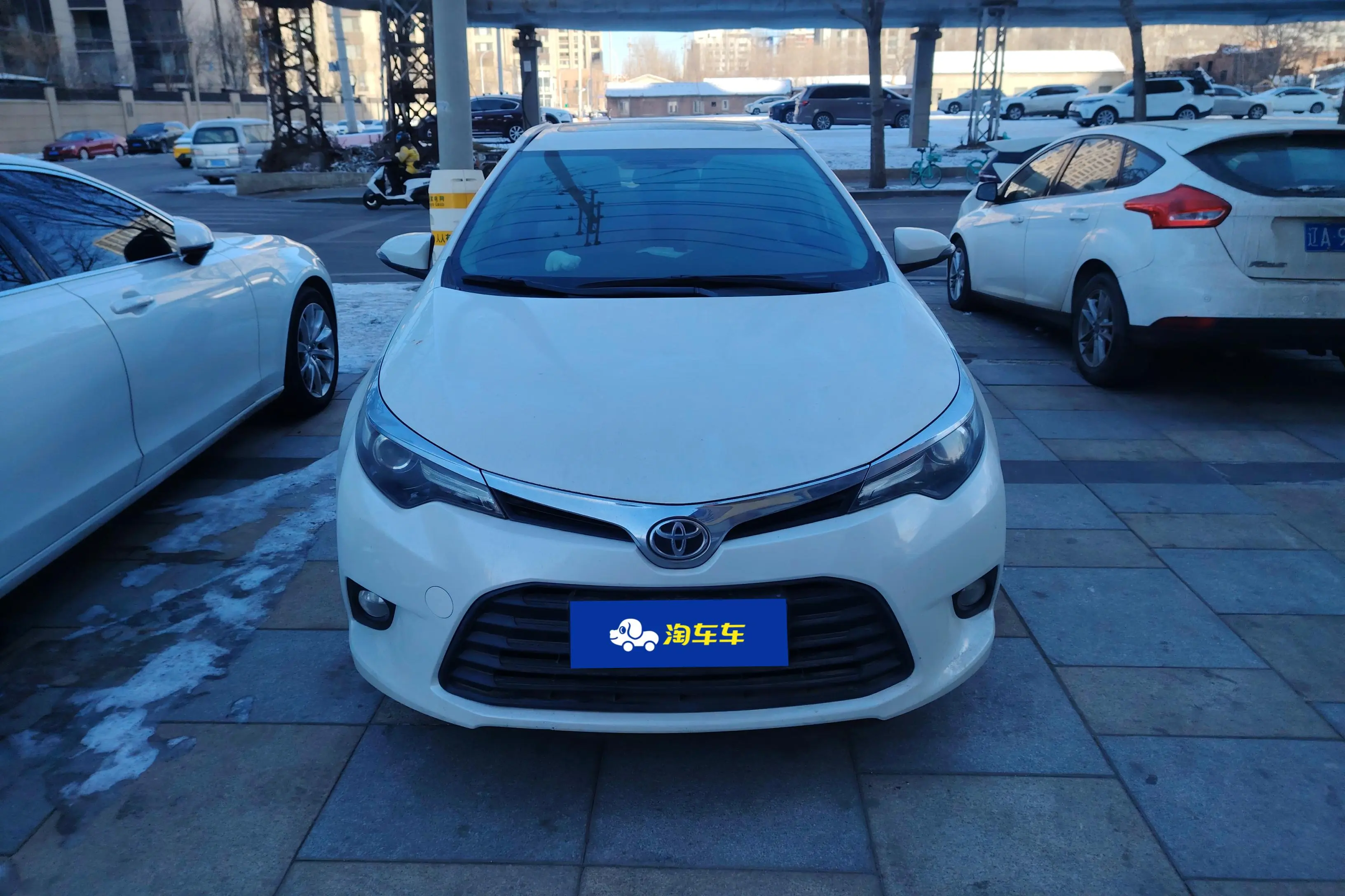 Toyota Levin (Lei Ling)  из Китая