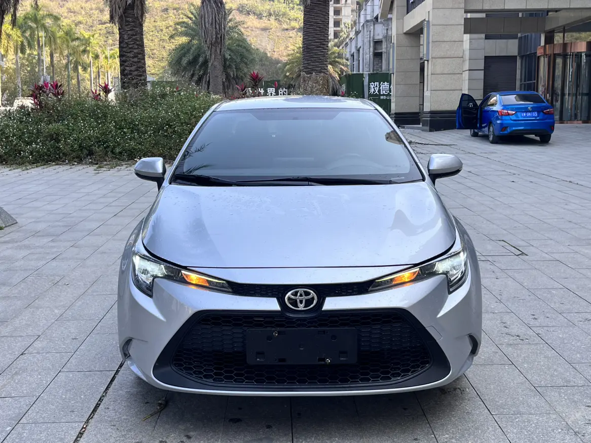 Toyota Levin (Lei Ling)  из Китая