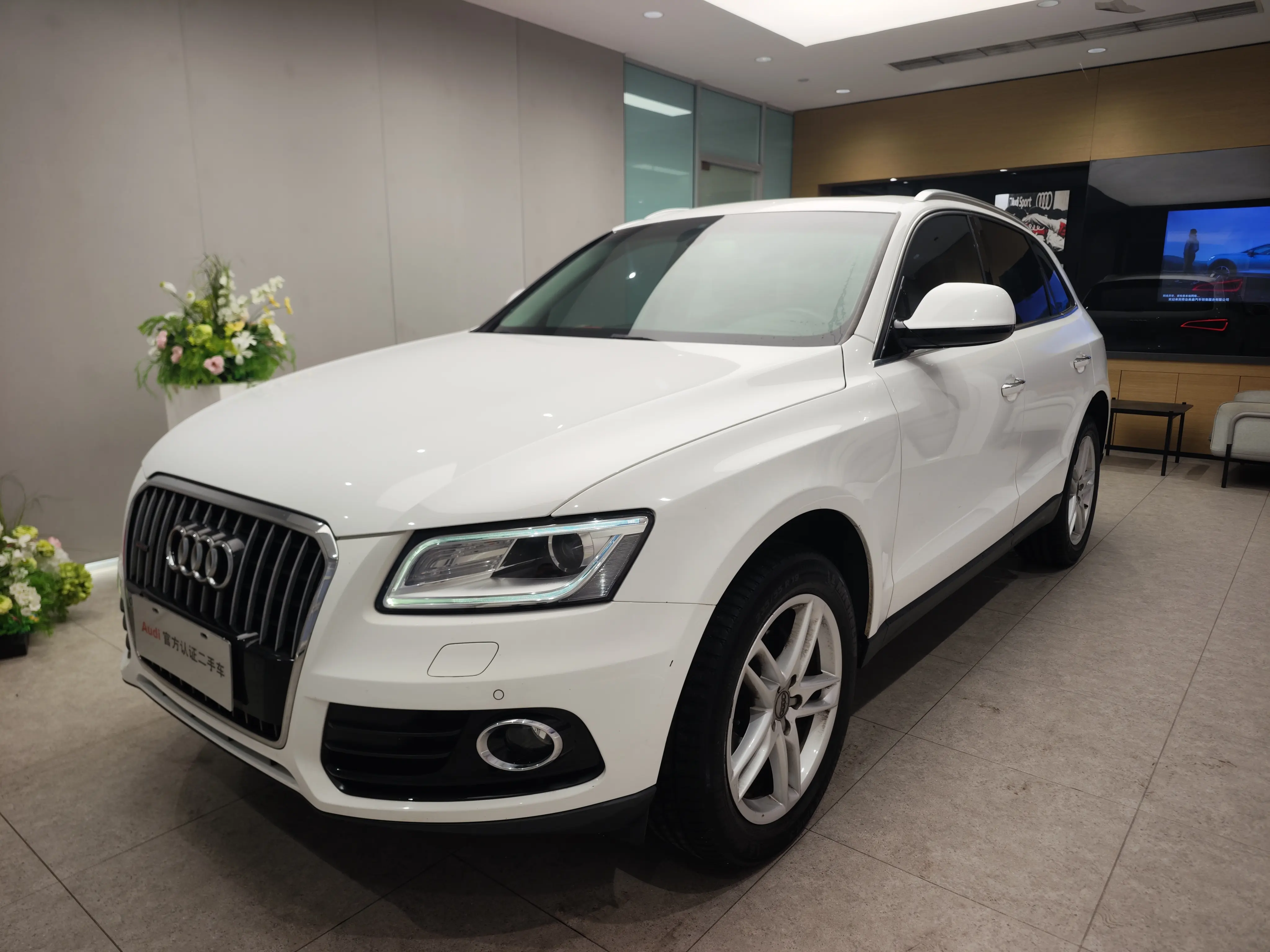 Audi Q5  из Китая