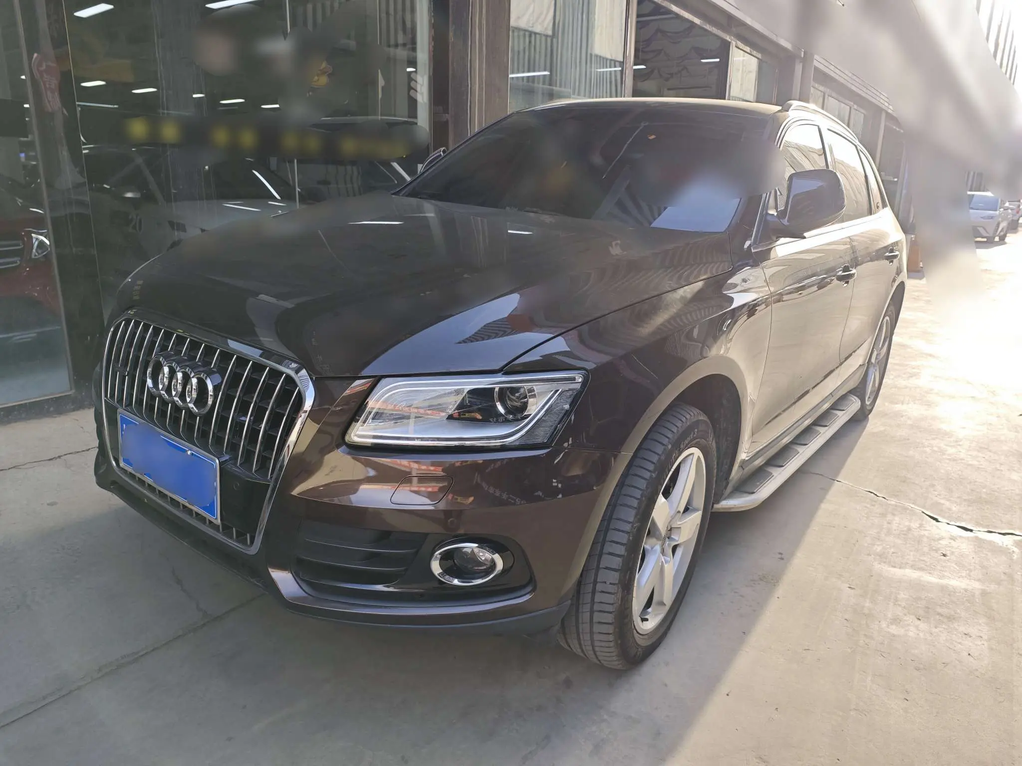 Audi Q5  из Китая