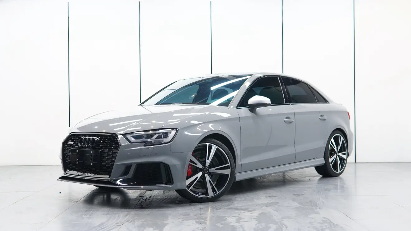 Audi RS 3  из Китая