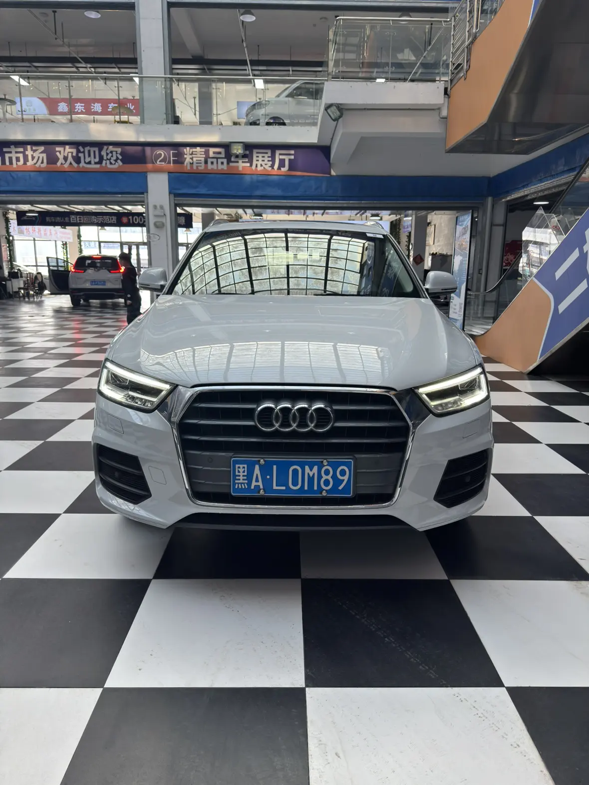 Audi Q3  из Китая