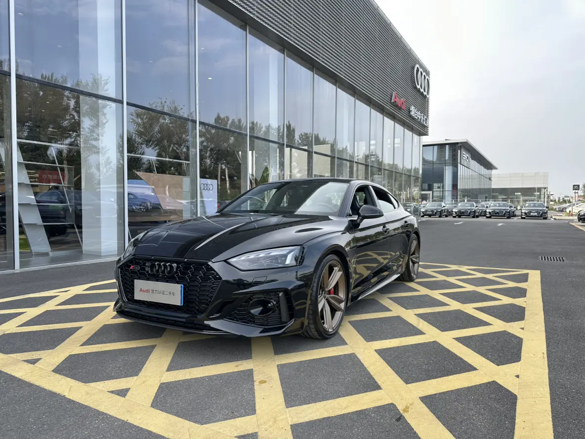 Audi RS 5  из Китая