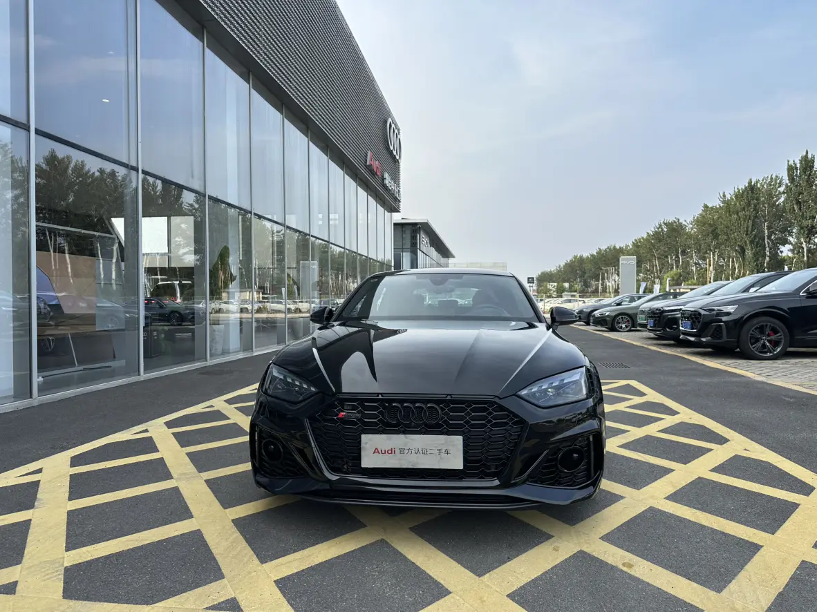 Audi RS 5  из Китая