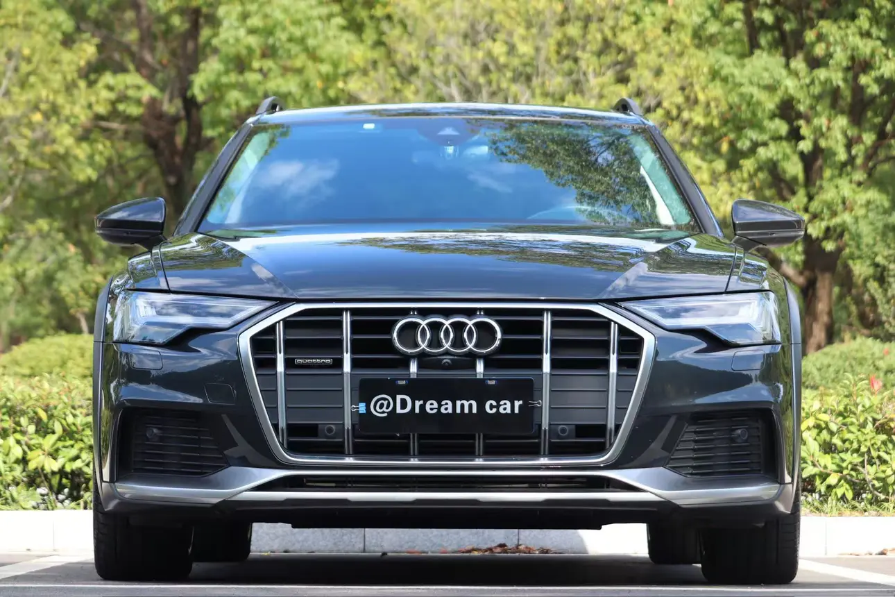 Audi A6  из Китая