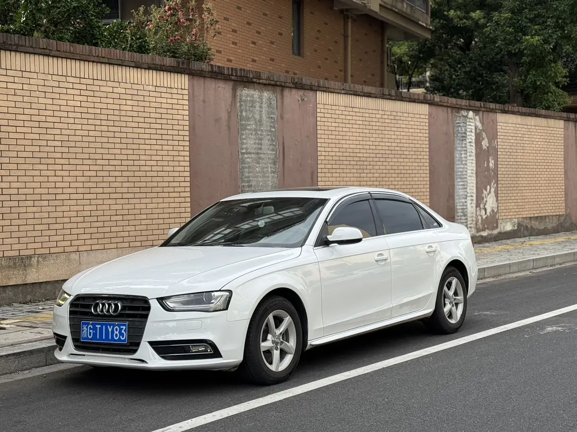 Audi A4L  из Китая