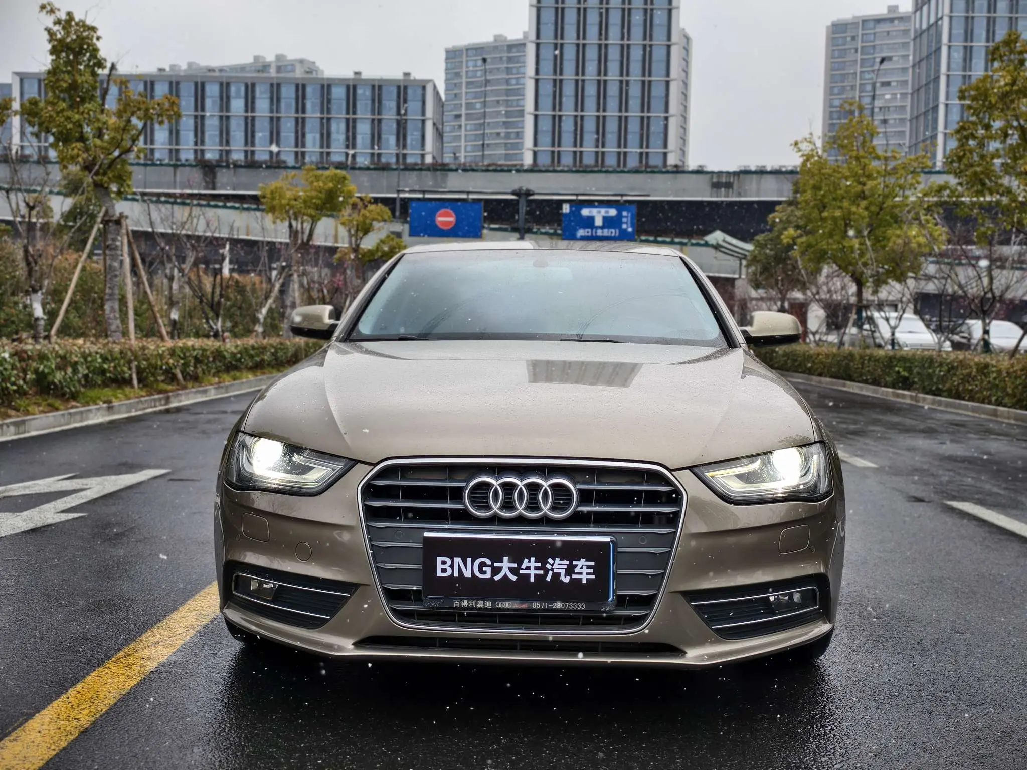 Audi A4L  из Китая